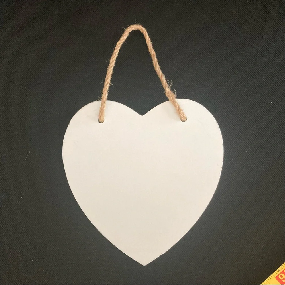 Heart Shaped wooden “sisters make the best friends” home decor